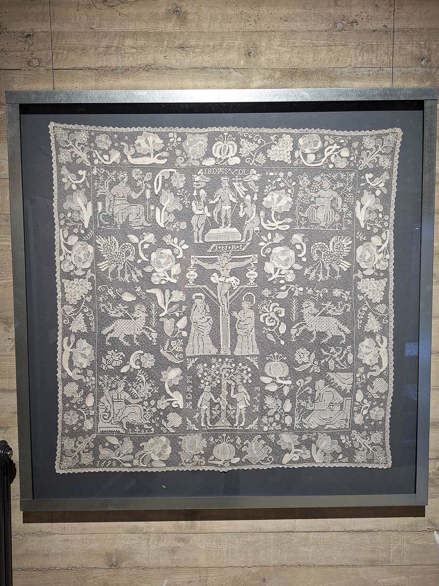 Výstava: Figura / v krajce / v konfrontaci - Gočárova galerie v Automatických mlýnech - Pardubice - 27.06.2025