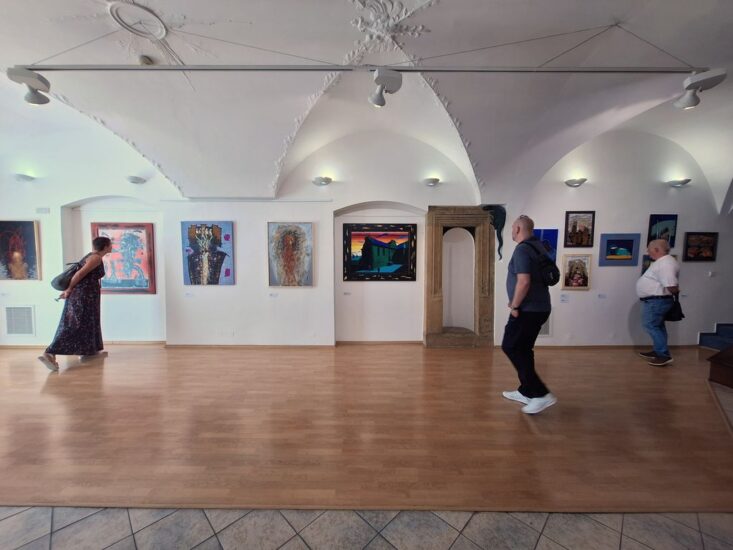 3 znovu spolu - výstavní prostory galerie FONS - Pardubice - 2. 7. 2025 - Foto: Jiří Provazník