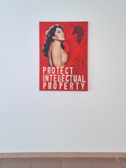 Ona B. - Protect intellectual property - Galerie Univerzity Pardubice - 2. 6. 2026 - Foto: Jiří Provazník